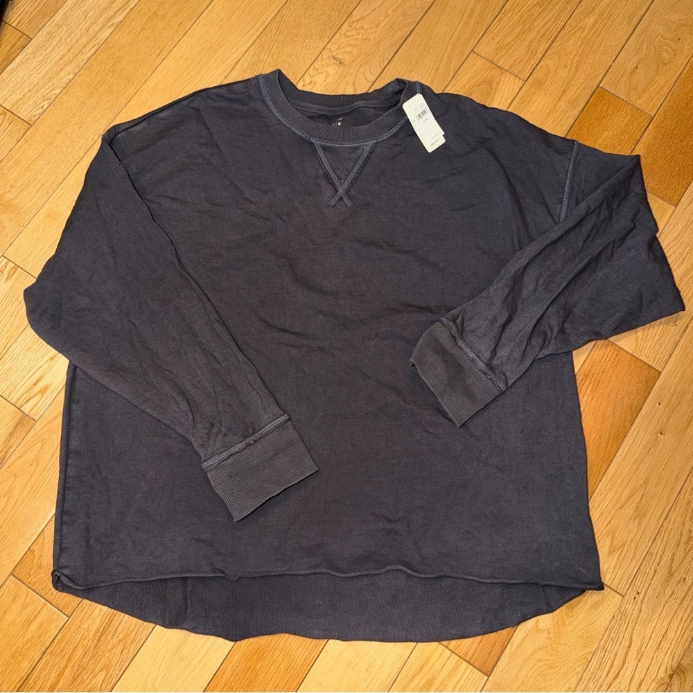 Aerie long sleeve T NWT medium